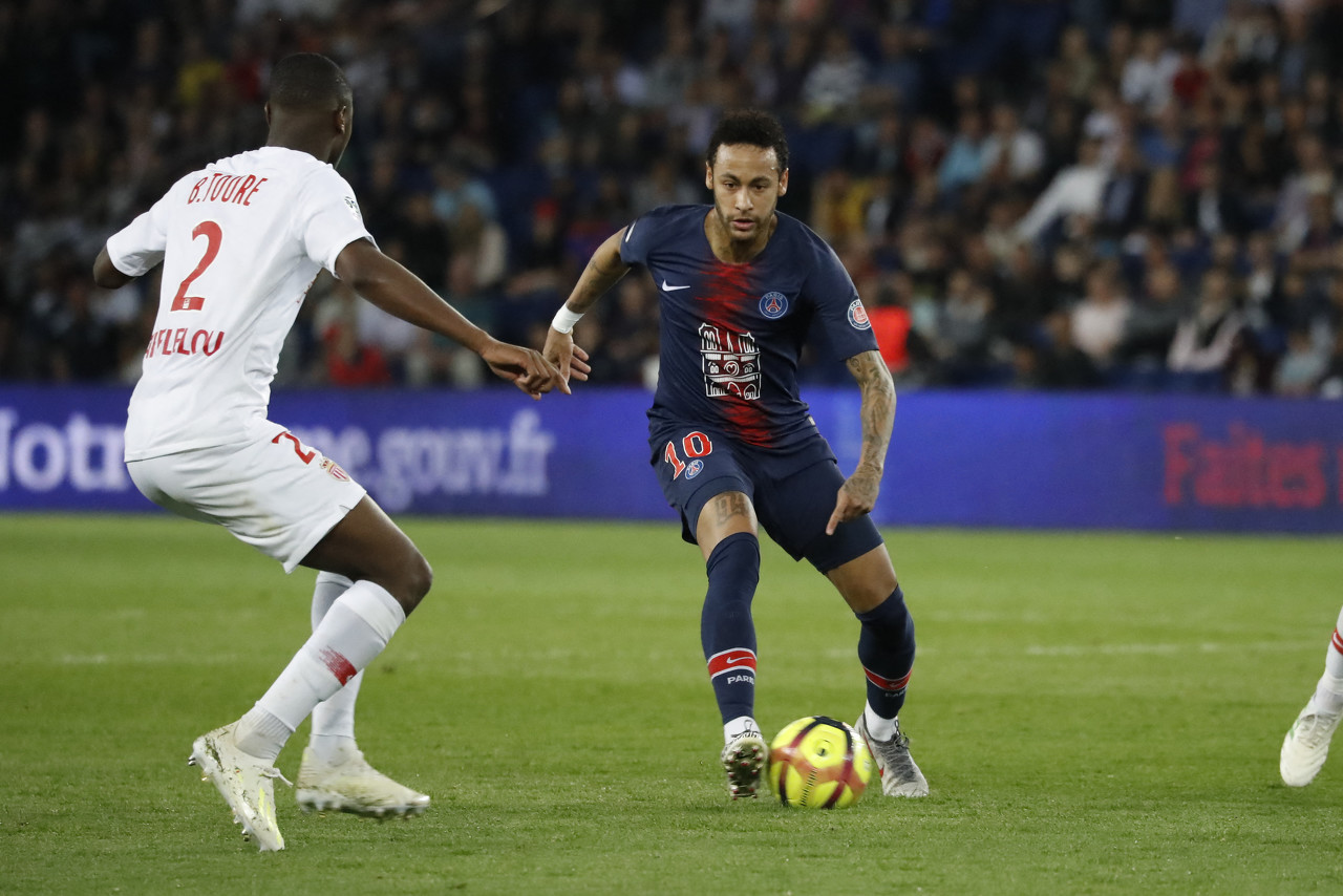 法甲焦点比赛赛后复盘 比赛节奏与关键回合分析