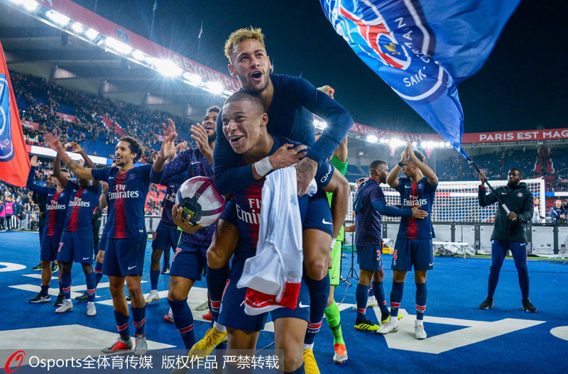 周冠宇储备车手身份出战季前测试