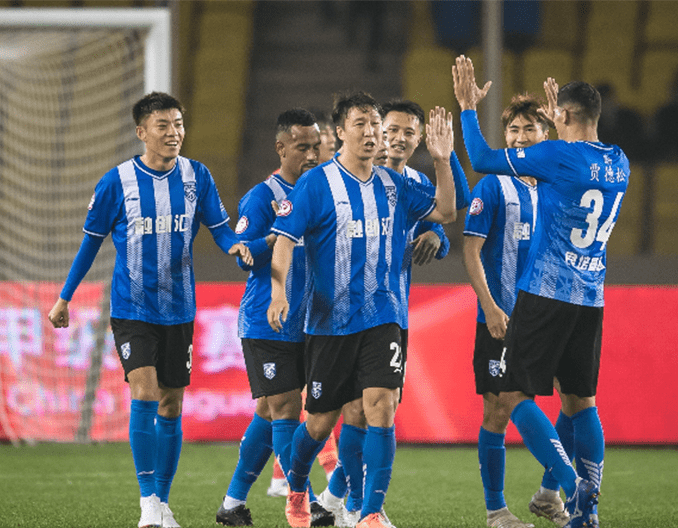 森林狼中锋鲁迪-戈贝尔因恶性犯规累计停赛一场，对阵雄鹿缺席